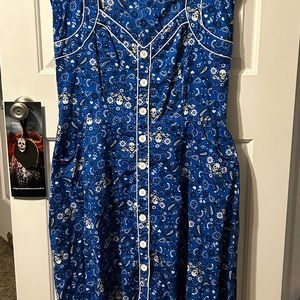 Blue Rockabilly dress white skull pattern pockets 3x Hell Bunny fits like a 2x